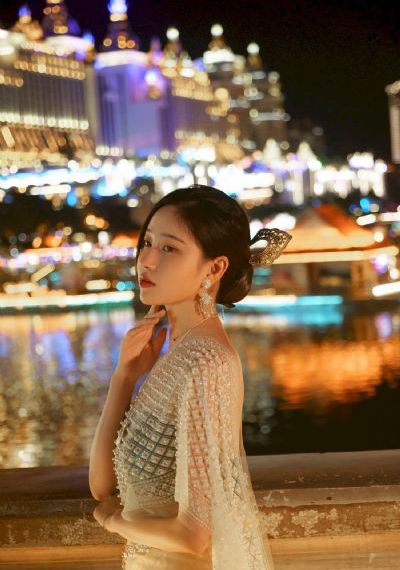 核子航母遇险记