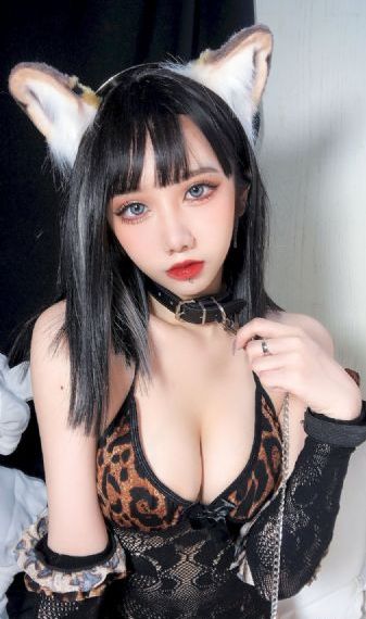 叶子楣裸乳照无奶罩视频