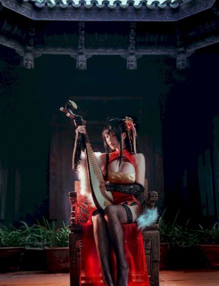 后宫露营无删减